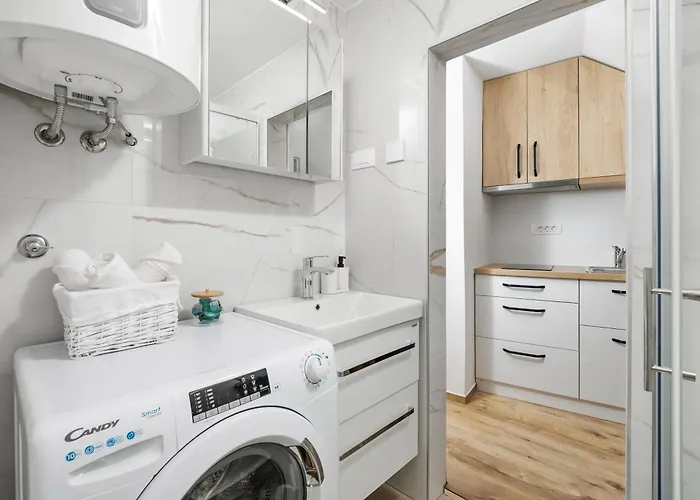 Via Traversa * Изола